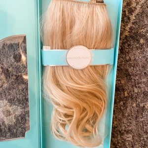 Authentic Halo Couture Layered 15in Extensions
